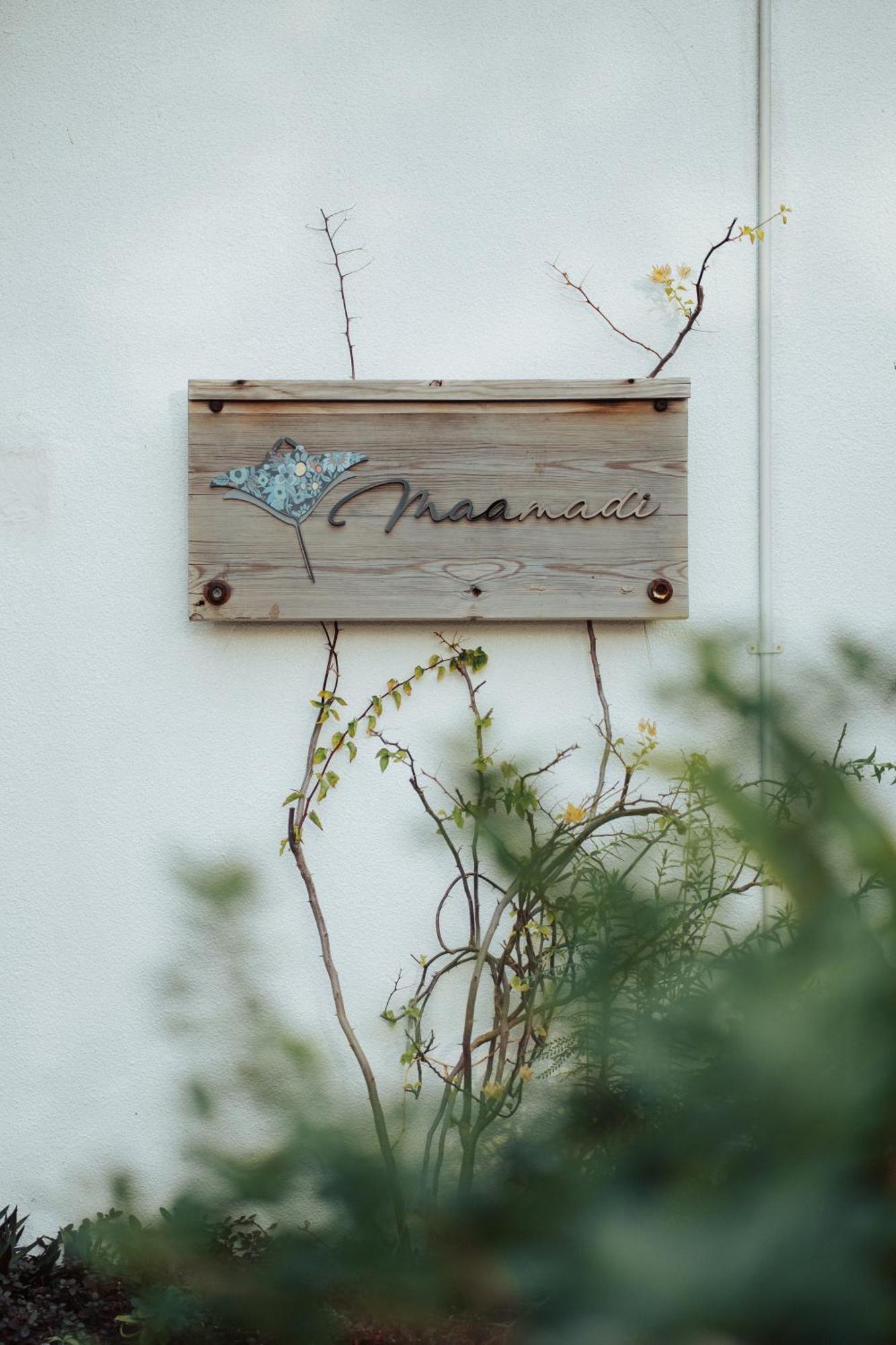 ホテル Maamadi Boutique マーフシ エクステリア 写真